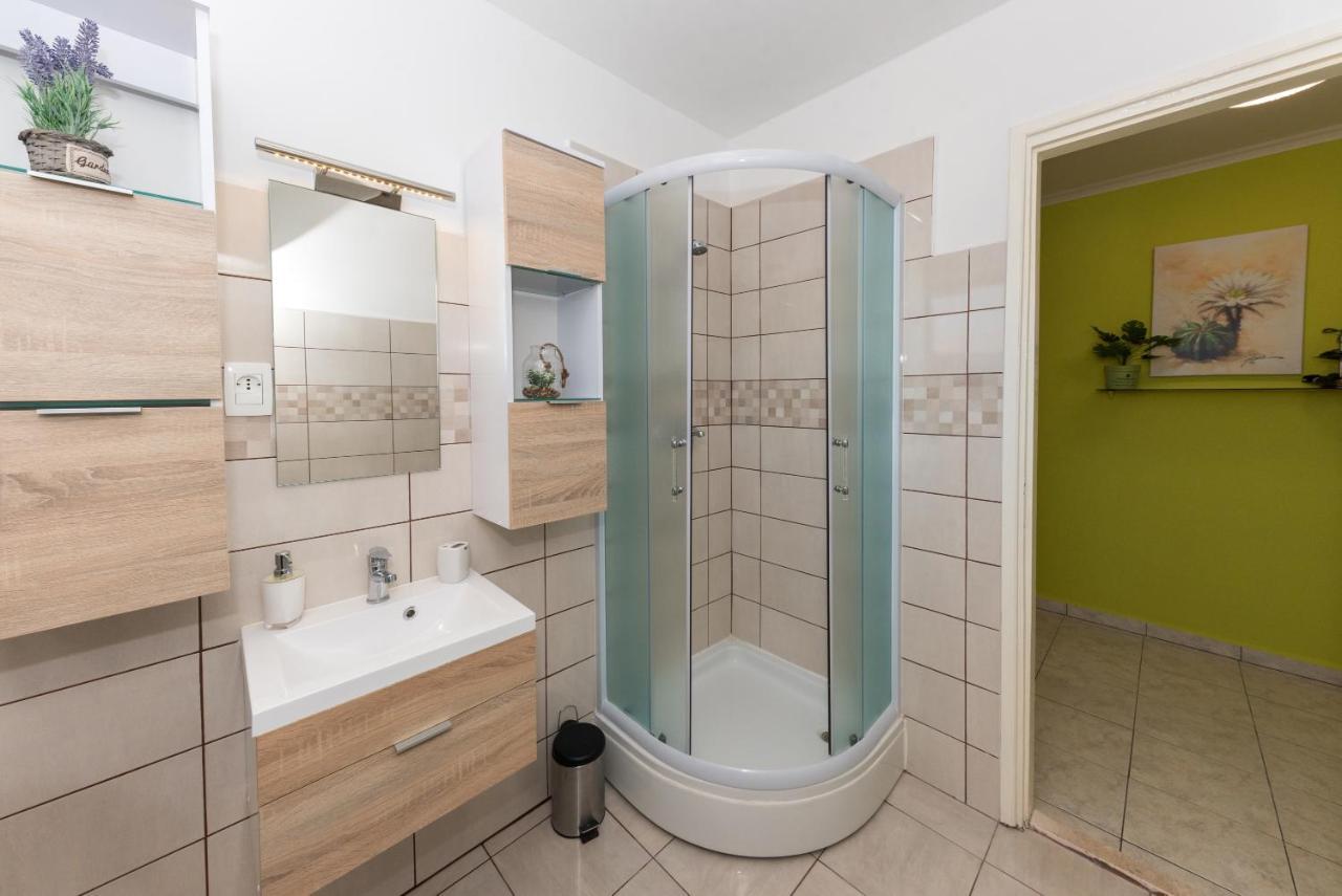 Apartment Danijela Šibenik Buitenkant foto